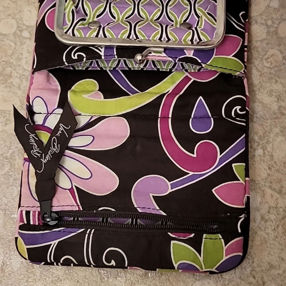 PURPLE PUNCH Vera Bradley Compact TAXI Wallet Clutch Bi-Fold ID Key Chain Coin - Picture 9 of 9